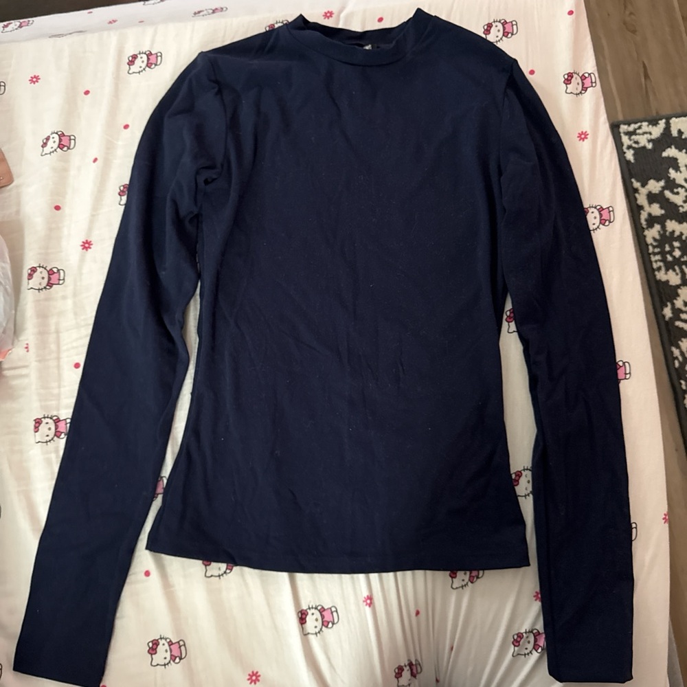 PrettyLittleThing Navy Long Sleeve Tee